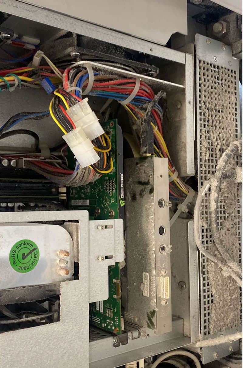 Ultraschallgerät Entstaubung und Reparatur, Vorher
